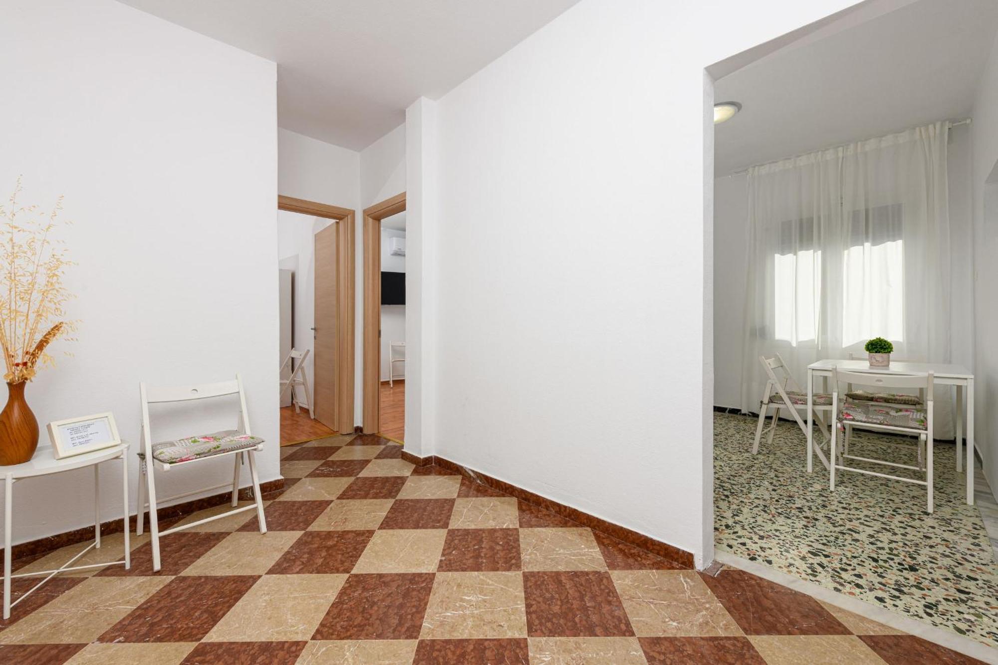 Whitegold Apartments Panagia 파나이아 객실 사진