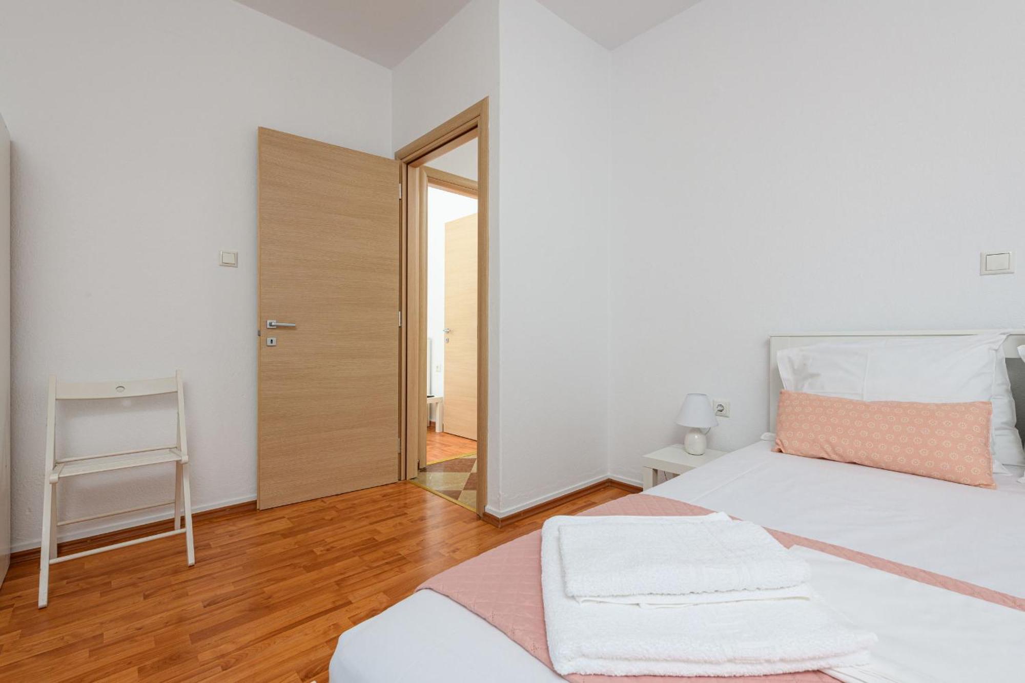 Whitegold Apartments Panagia 파나이아 외부 사진