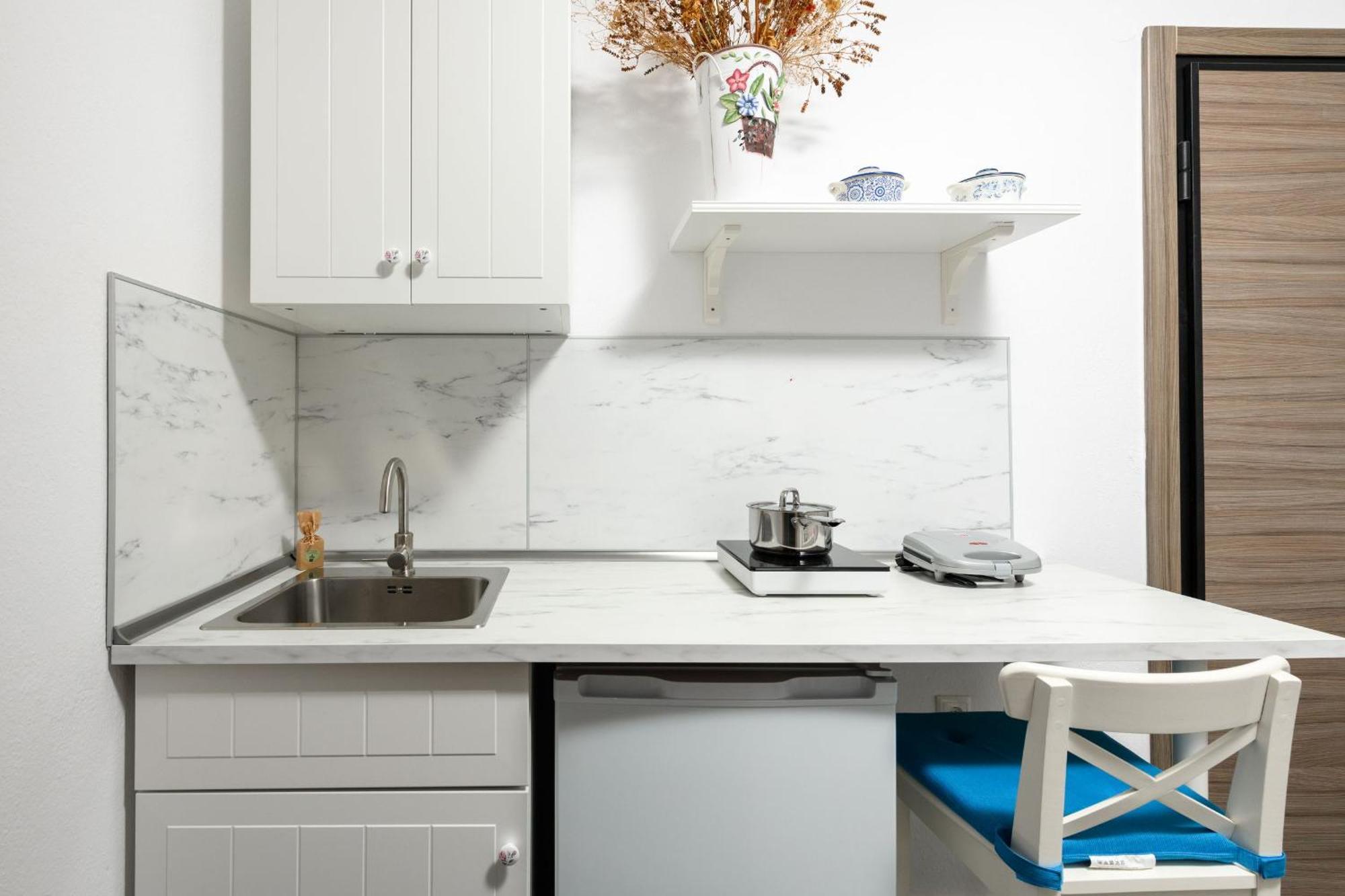 Whitegold Apartments Panagia 파나이아 객실 사진