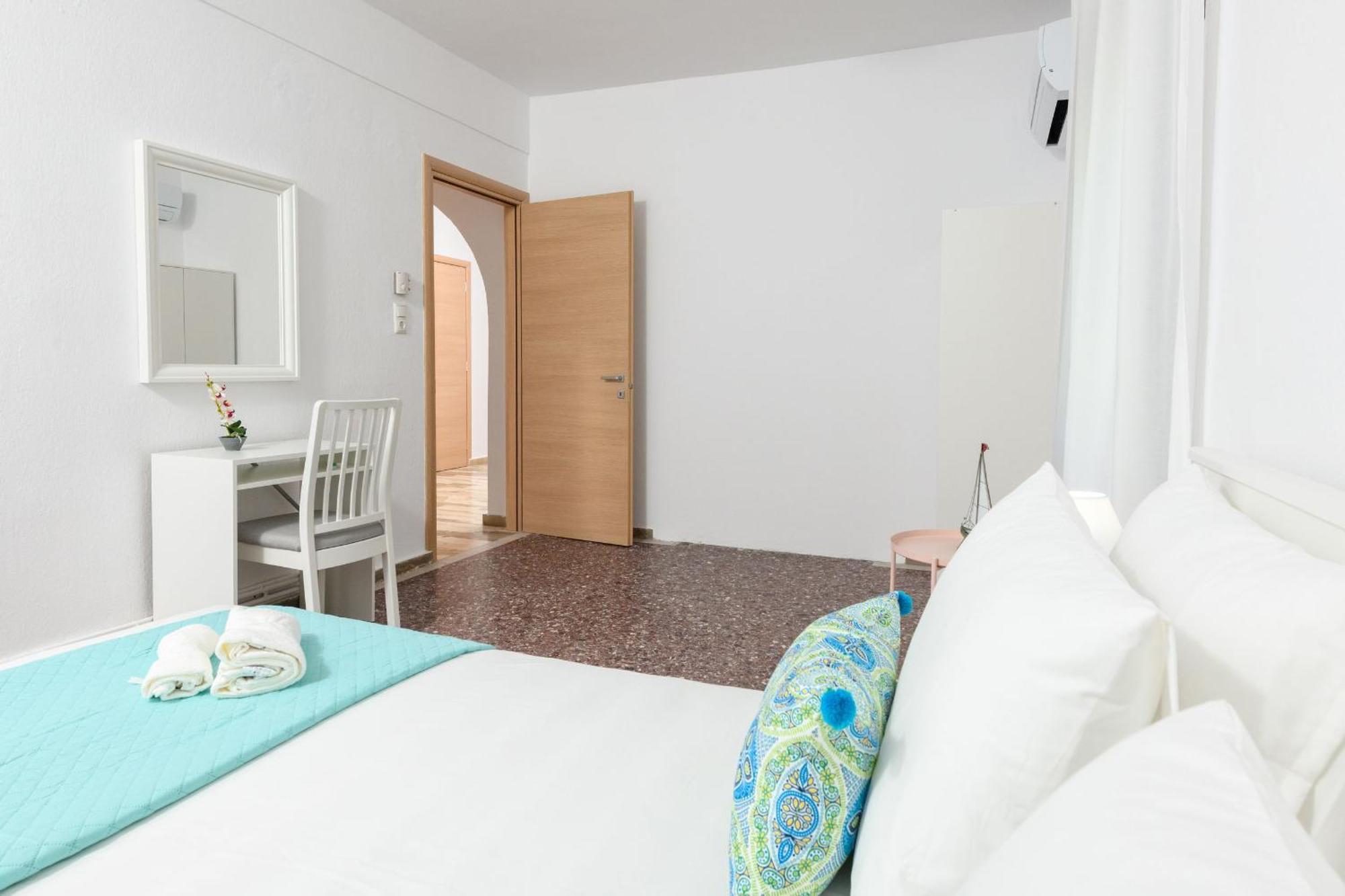 Whitegold Apartments Panagia 파나이아 외부 사진